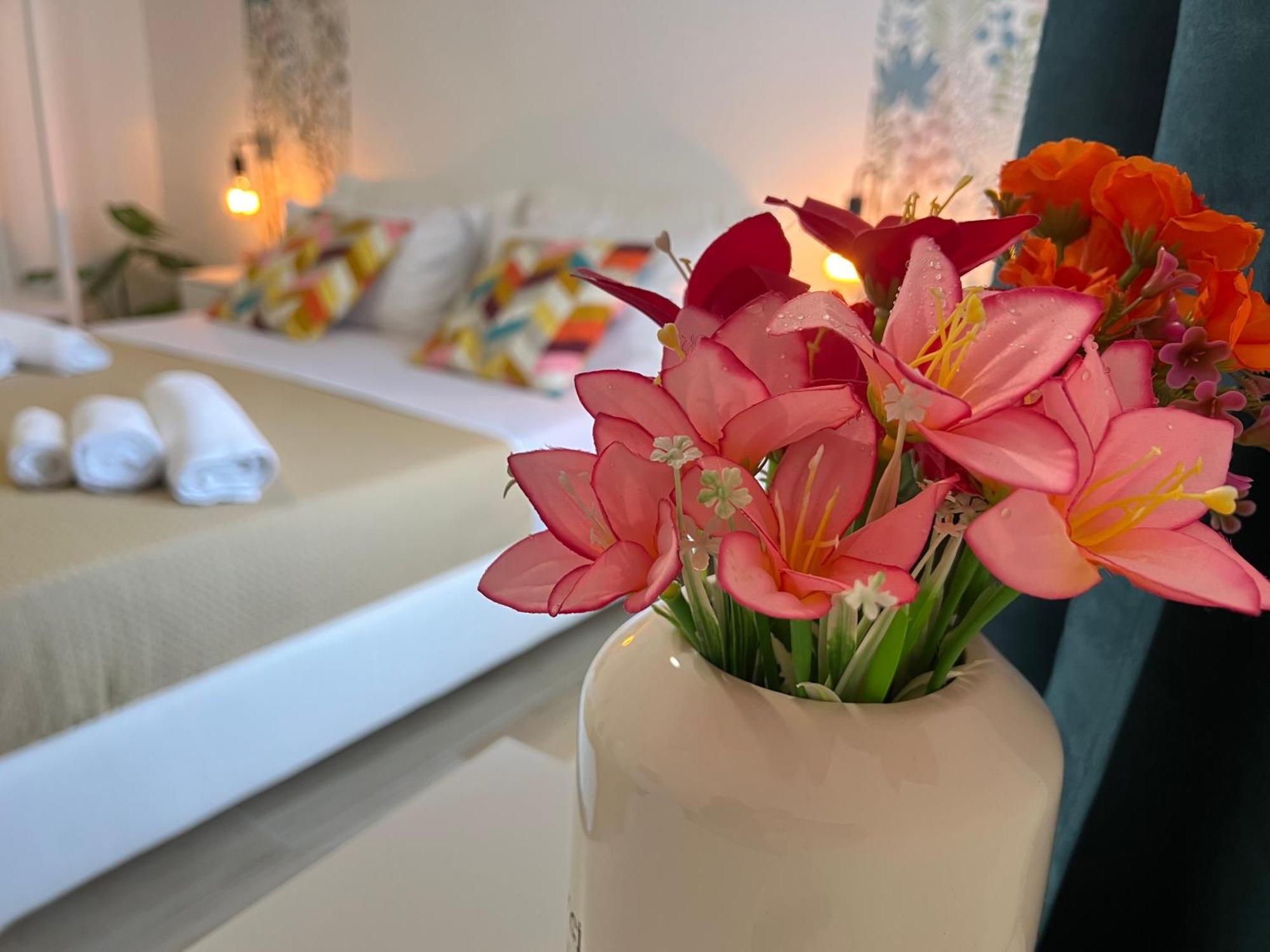 Light Holiday Home Palerme Extérieur photo