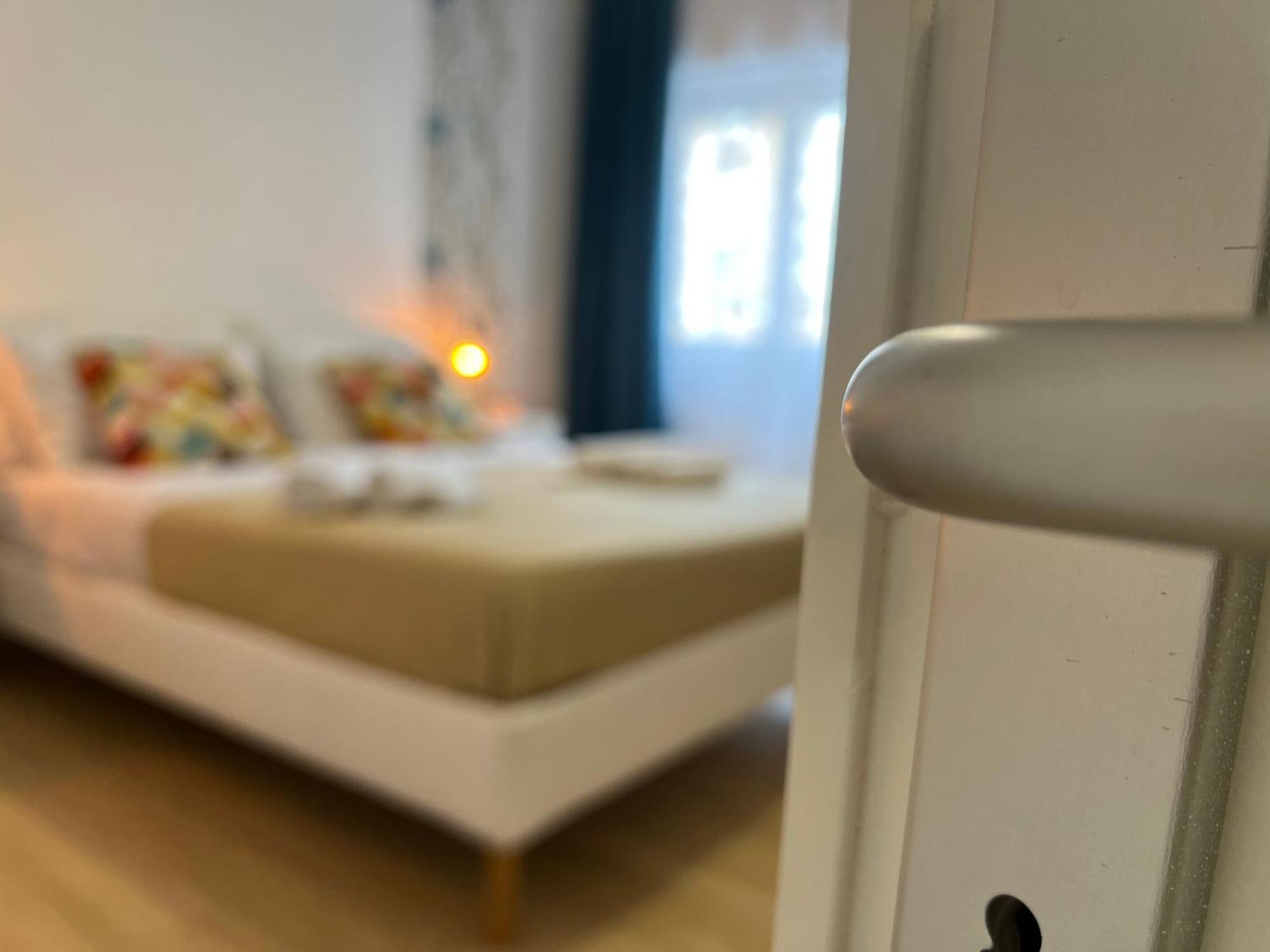 Light Holiday Home Palerme Extérieur photo