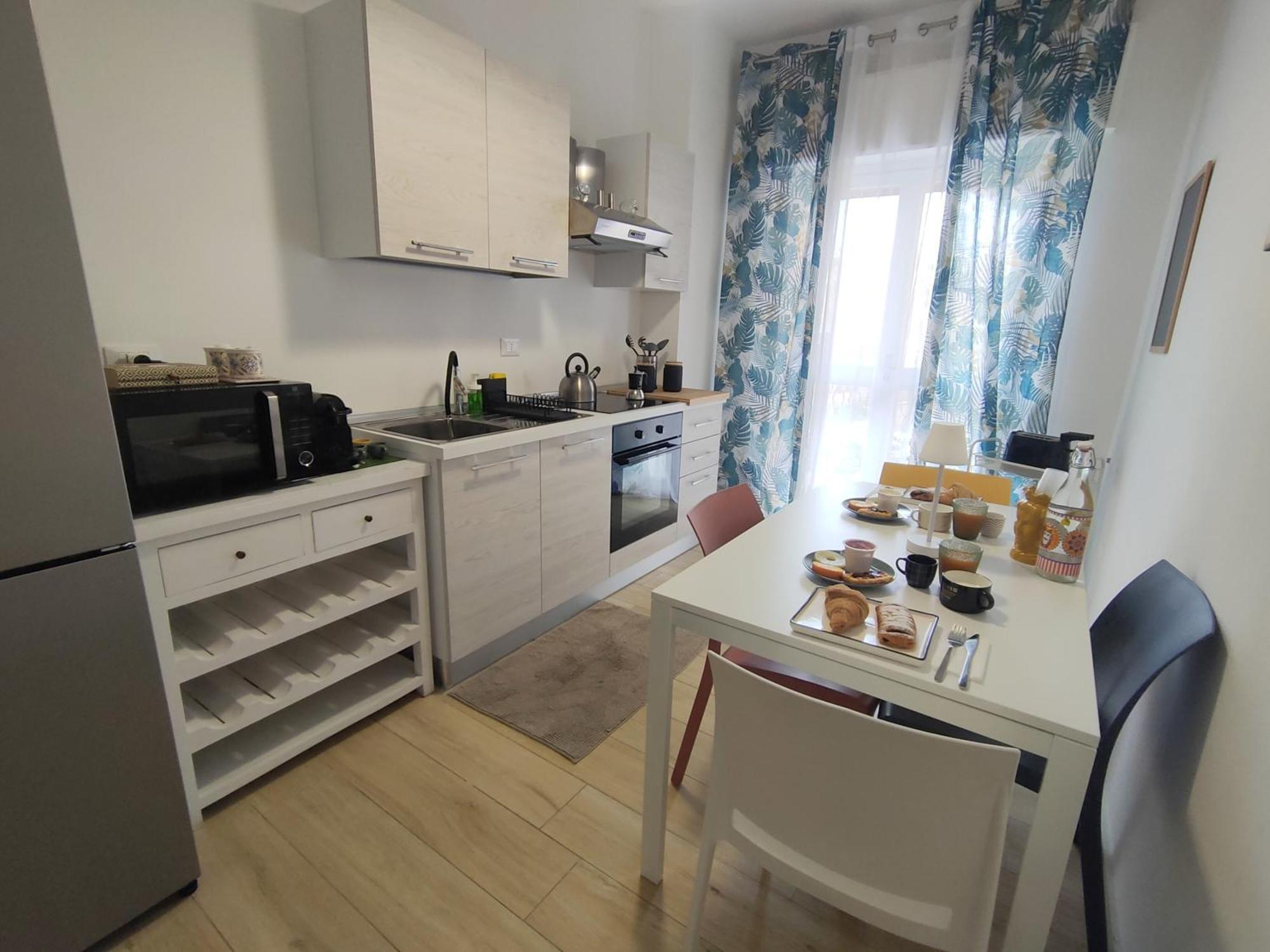 Light Holiday Home Palerme Extérieur photo